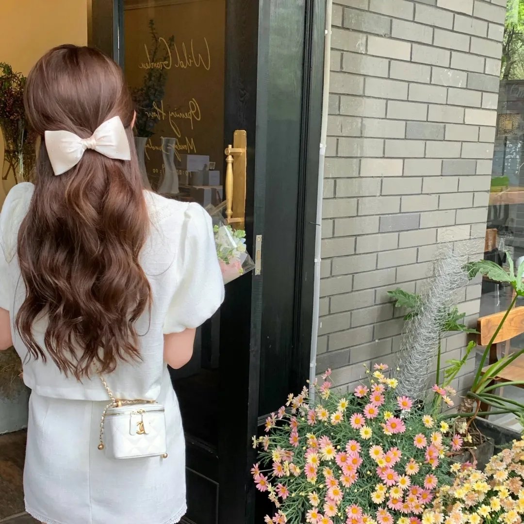 我的麻烦邻居